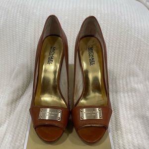 Michael Kors Platform heels